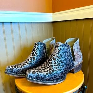 Roper Leopard-Print Ankle Booties in Black and Brown